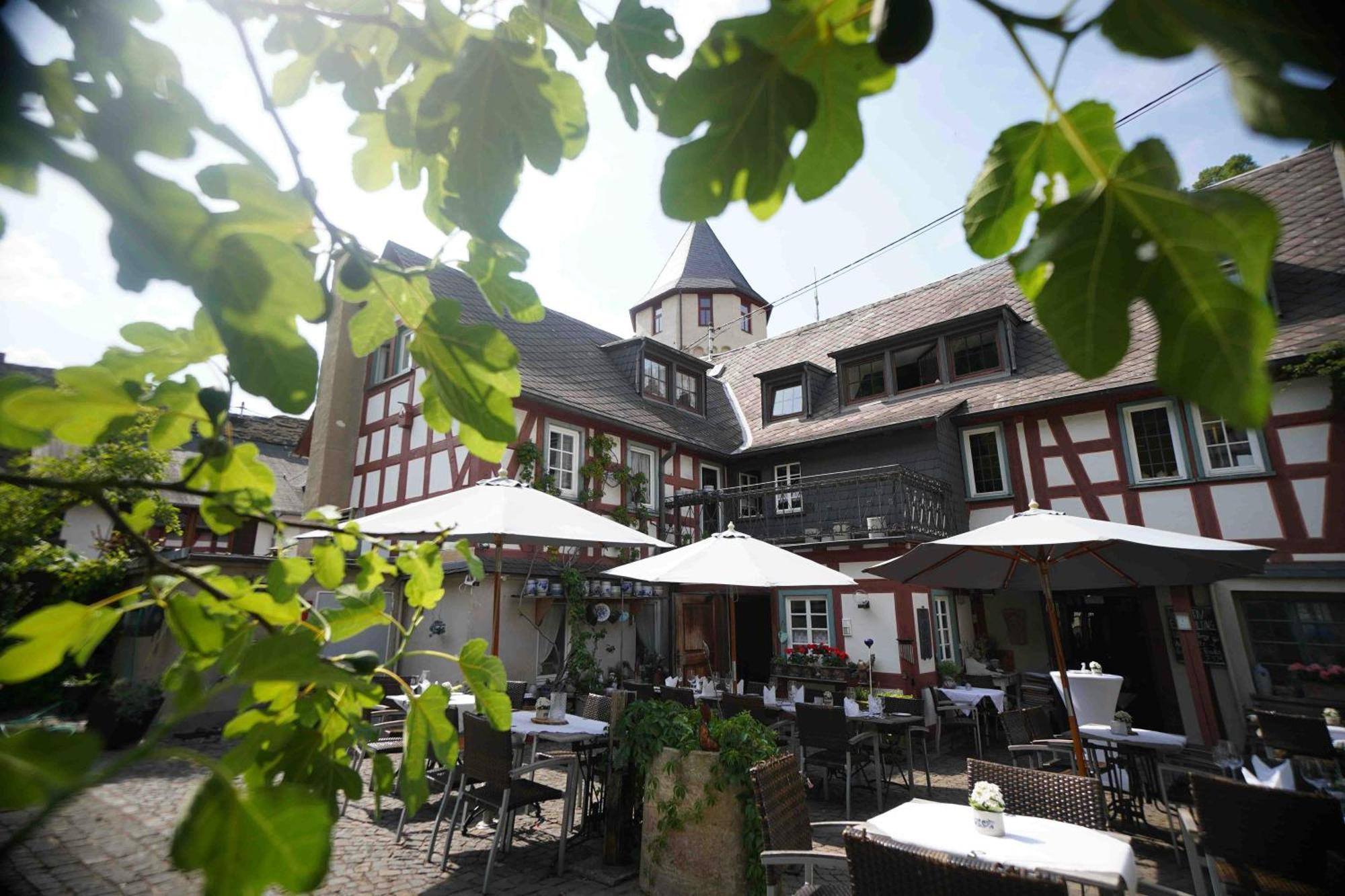 Landgasthof Zum Weissen Schwanen Braubach Exterior photo